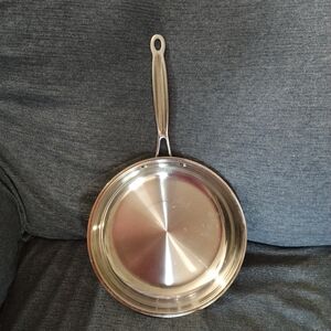 Cuisinart 722-24 Silver Cookware Professional Frying Pan